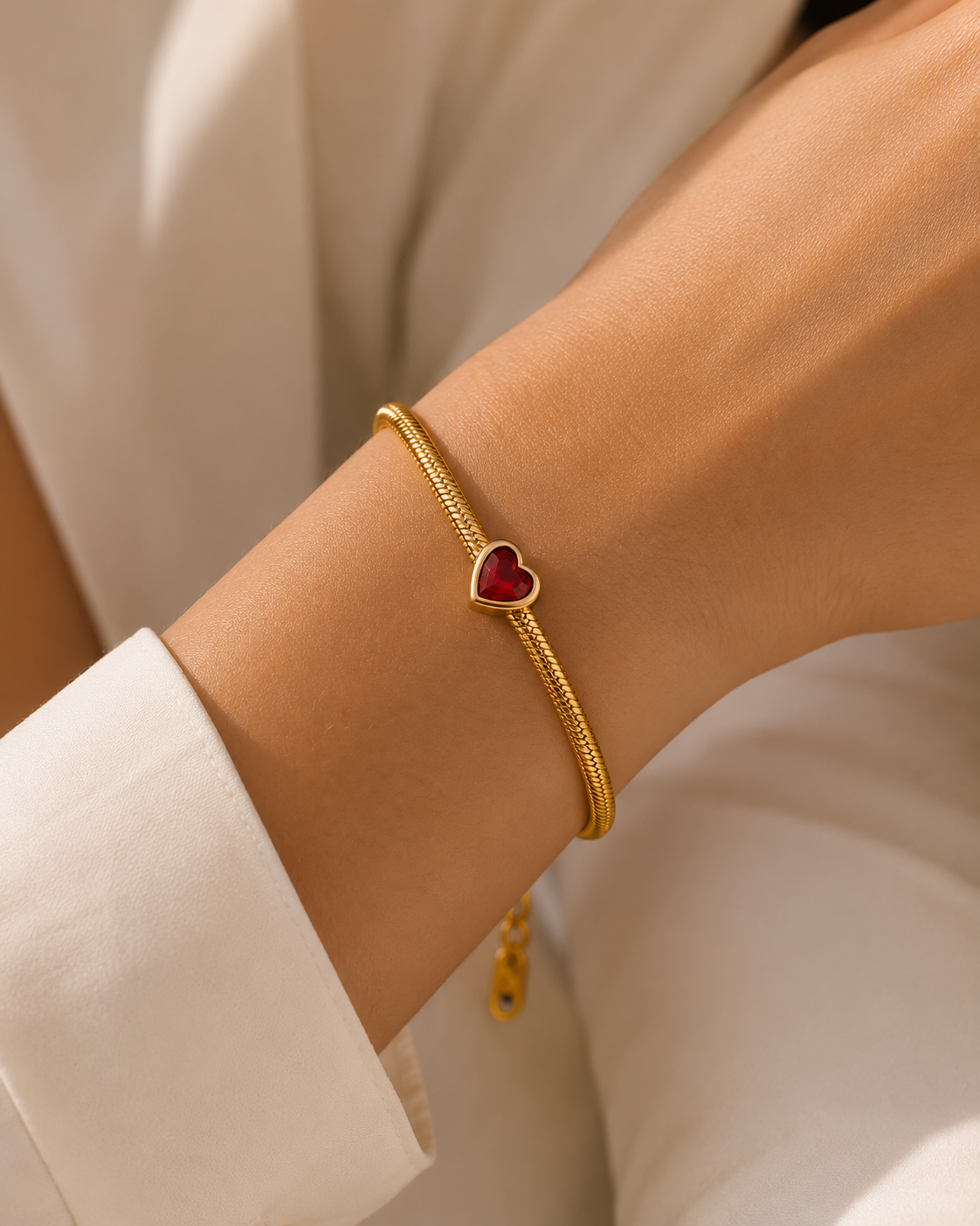Lovienne™ - Rubis d’Amour Bracelet